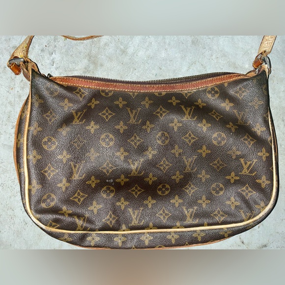 Pre-Loved Louis Vuitton Brown Monogram Shoulder Bag - Picture 3 of 9
